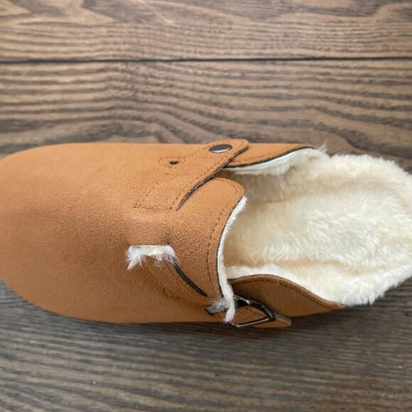 Women's Slipper Clogs - Picture 3 of 7